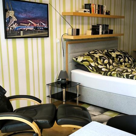 Apartment Gabriele Sinsheim Esterno foto